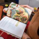 Książki kulinarne: inspiracja dla kuchni świata